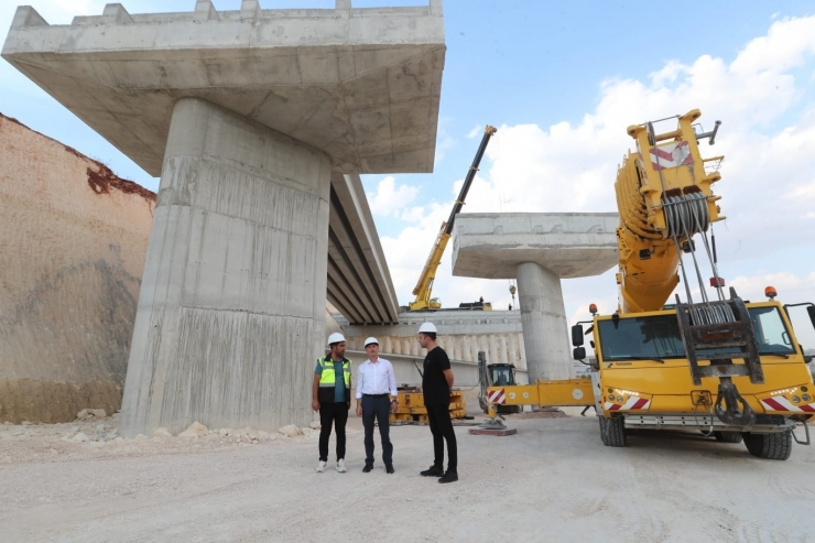 Yeşilvadi Üç Katlı Köprülü Kavşak Adım Adım Yükseliyor