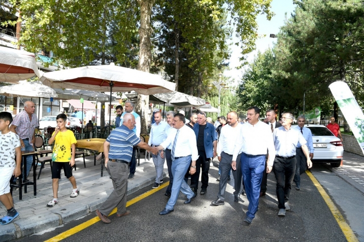 Gürkan: “malatya’nın Her Noktasında Yoğun Bir Çalışma İçerisindeyiz”