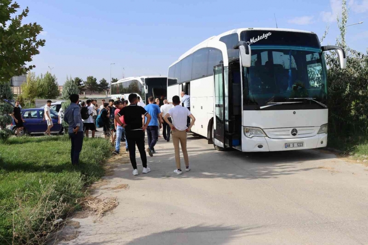 Malatya’dan Milli Mücadele Kampına 164 Genç Uğurlandı