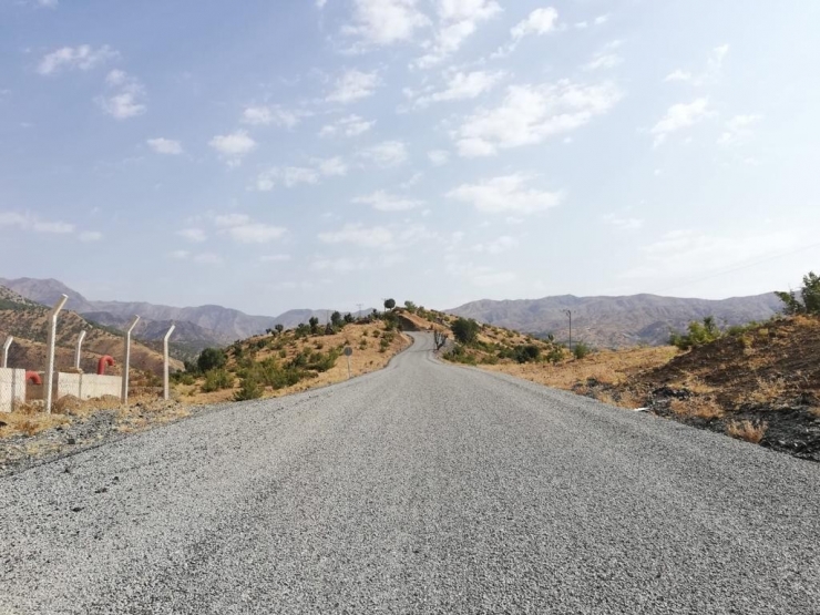 Diyarbakır’da Kırsal Mahallelerde 428 Kilometre Yol Asfaltlandı