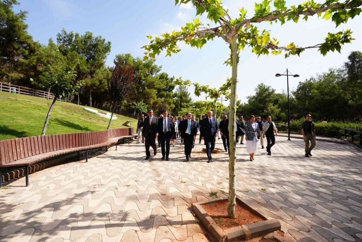 Bakan Muş, Dülük Tabiat Parkı’nı Gezdi