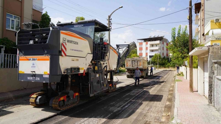 Alitaşı Mahallesinde Freze Çalışması Başladı