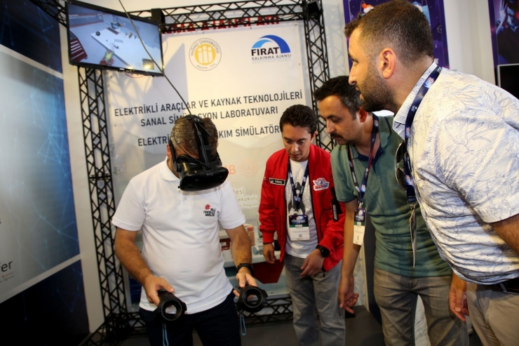 Fka, Teknofest’te "elektrikli Araçlar Sanal Gerçeklik" Projesini Tanıttı