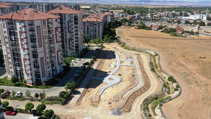 Yeşilyurt’ta 228’nci Parkı Bostanbaşı Mahallesine