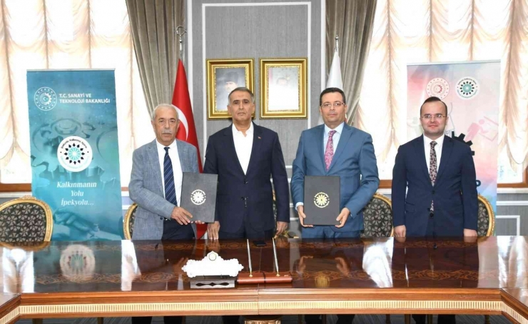 Çelikhan’da Kadınlar İstihdam Edilecek