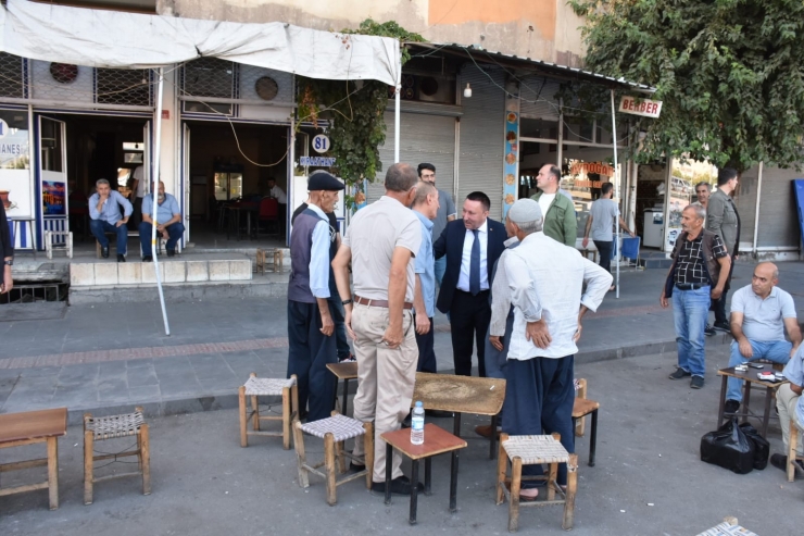 Bağlar Belediye Başkanı Beyoğlu, Esnafla Bir Araya Geldi