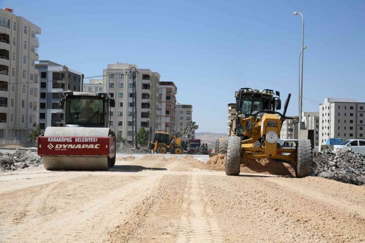 Karaköprü’de Yeni Yol Açma Mesaisi Sürüyor