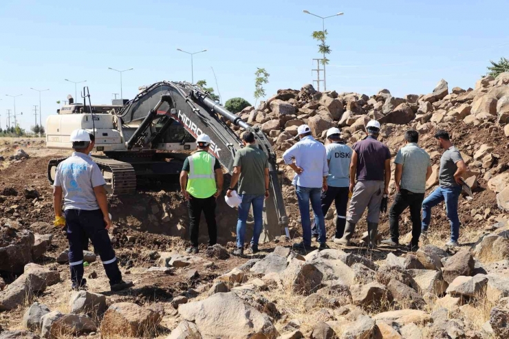 Diski, Sorunsuz Altyapı İçin Kanalizasyonları Güçlendiriliyor