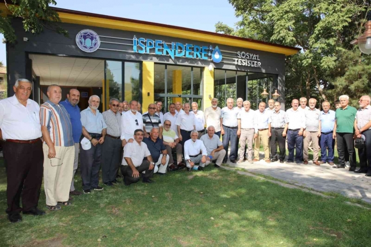 Başkan Güder, İmam Hatip Lisesi Mezunlarını Ağırladı