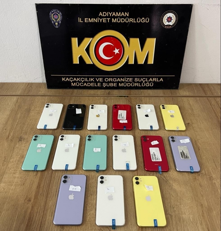 Kaçak Telefonlarla Yakalanan 3 Şahıs Gözaltına Alındı