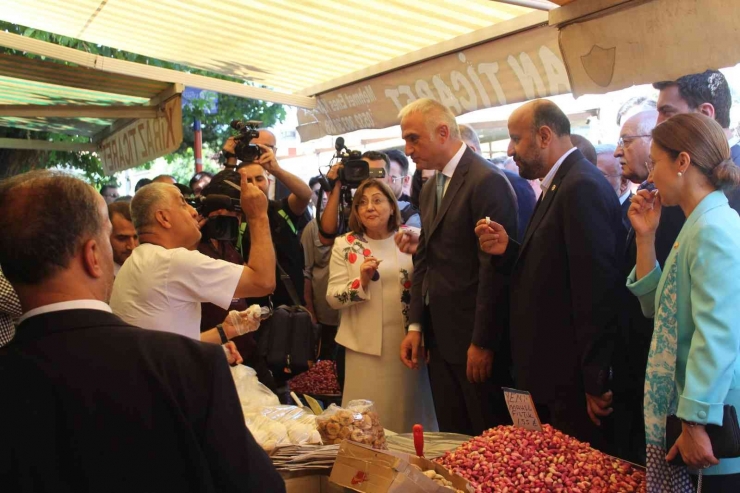 Bakan Ersoy, Gaziantep Peynir Müzesi’nin Açılışını Yaptı