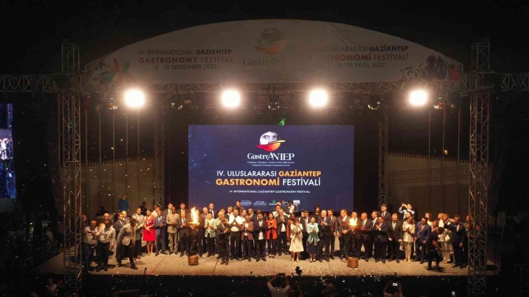 Gastroantep’te Festival Ateşi Yakıldı, Anadolu Ateşi Coşturdu