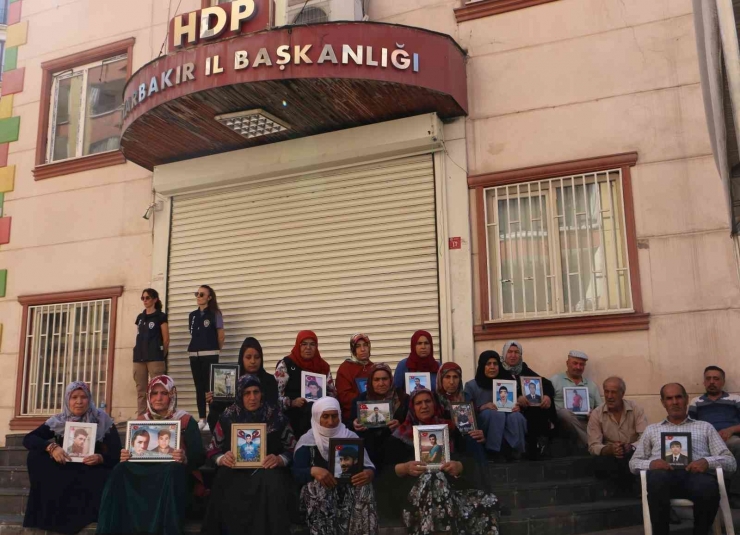 Pkk Mağduru Anneden Oğluna Çağrı: "bu Acı Sen Geldiğinde Son Bulacak"