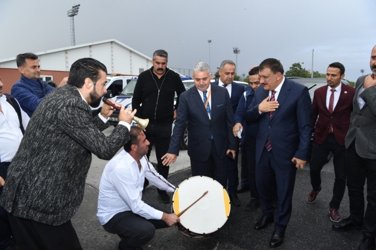 Başkan Gürkan’dan Hizmet Destanı Vurgusu