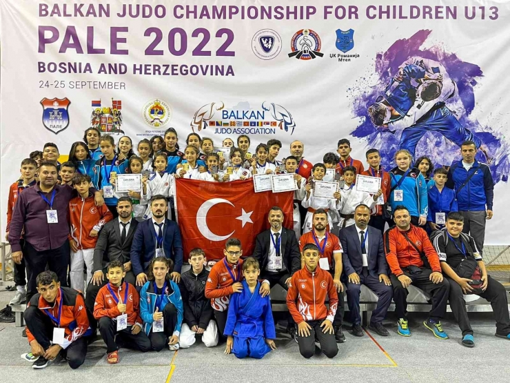 Bosna Hersek’te Düzenlenen Şampiyonadan Gümüş Madalya İle Diyarbakır’a Döndü