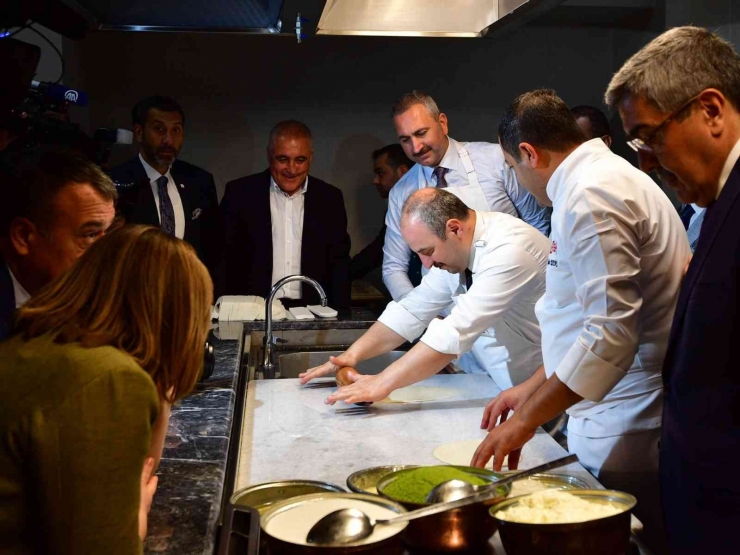 Gaziantep Gastronomi Akademisi’nin Açılışı Törenle Yapıldı