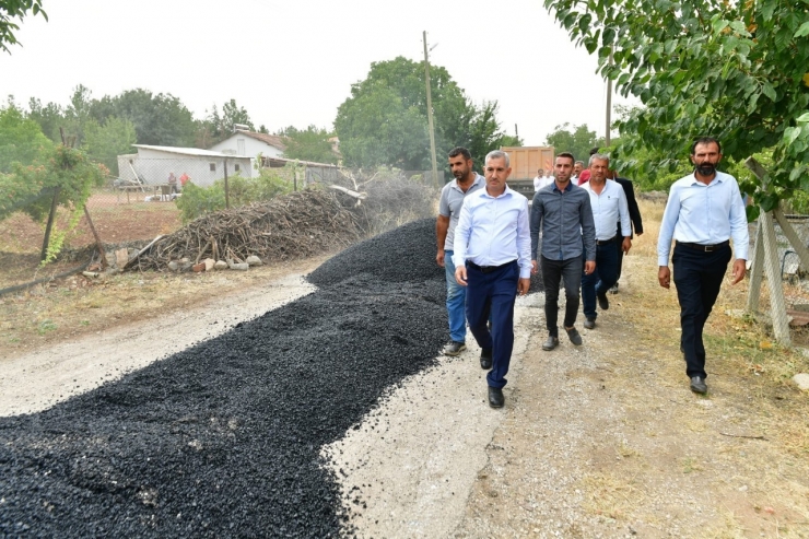 Örnekköy’de Yollar Örnek Oluyor