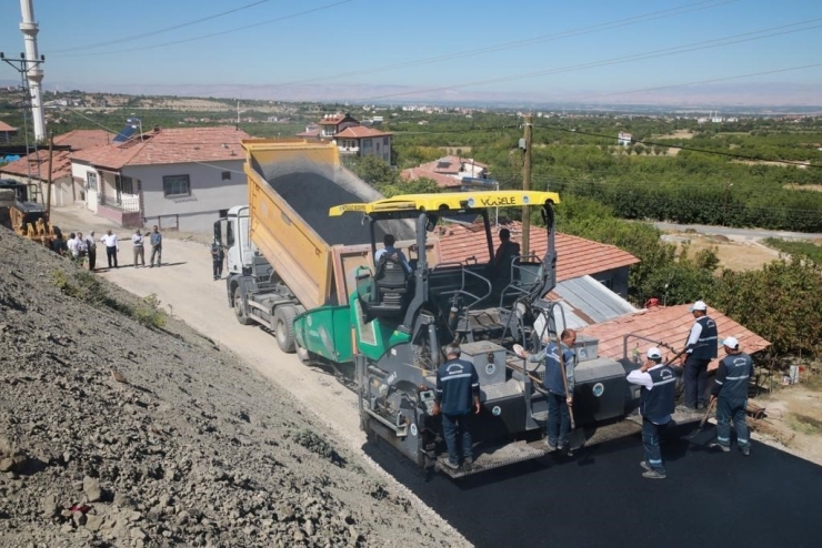 Orduzu’da 5 Sokağa Daha Sıcak Asfalt