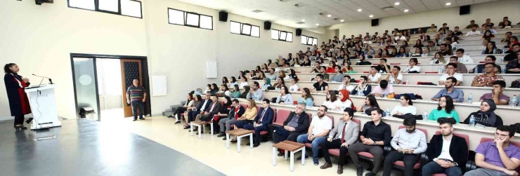 Gaün’de Oryantasyon Programı Başladı,