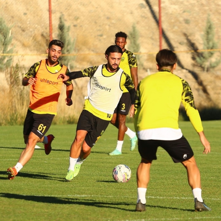 Yeni Malatyaspor, Sakaryaspor Maçı Hazırlıklarını Sürdürdü