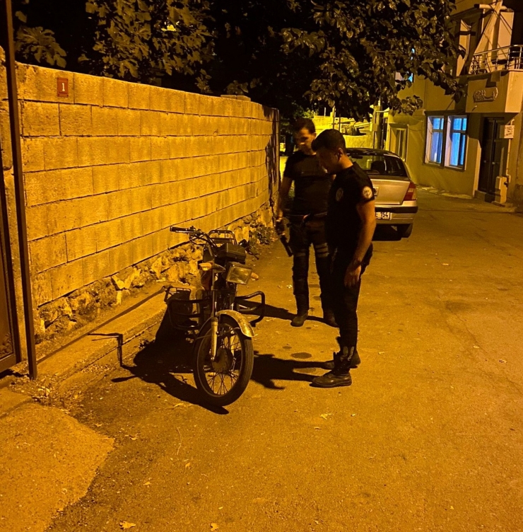 Çalıntı Motosikleti Yunus Polisleri Buldu