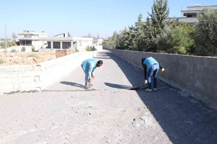 İkiz Mahallesinde Üst Yapı Çalışmalarını Tamamlandı