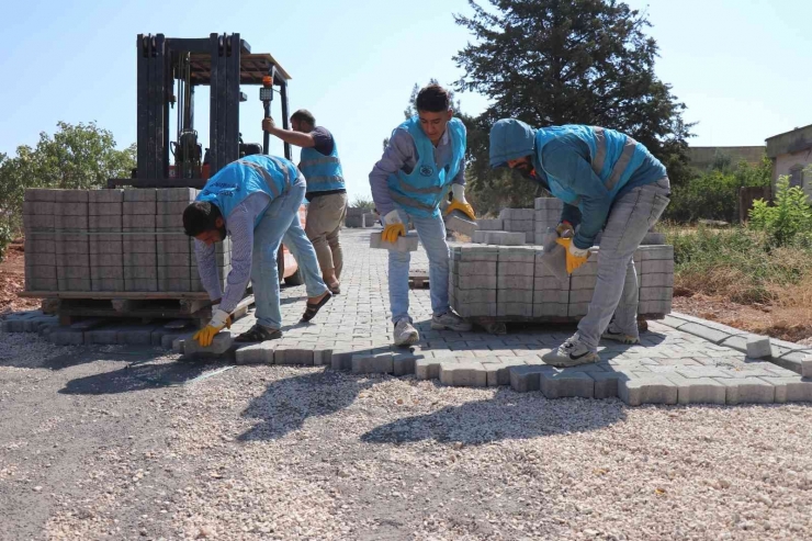 İkiz Mahallesinde Üst Yapı Çalışmalarını Tamamlandı