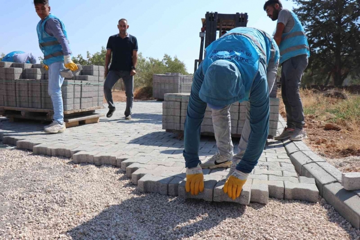 İkiz Mahallesinde Üst Yapı Çalışmalarını Tamamlandı