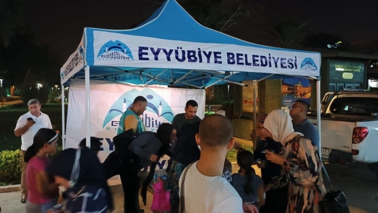 Eyyübiye’de Binlerce Vatandaşa İkramda Bulunuldu