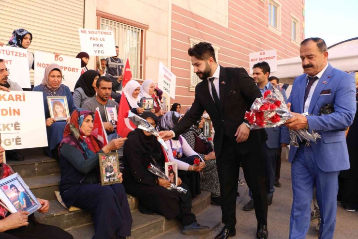 15 Temmuz Federasyonundan Diyarbakır Annelerine Destek Ziyareti