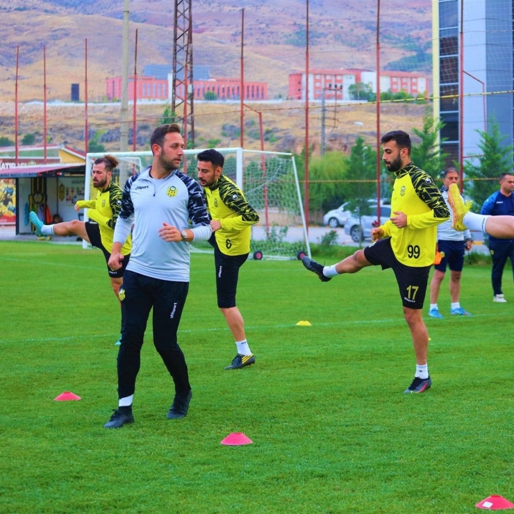 Yeni Malatyaspor, Bandırmaspor Maçı Hazırlıklarını Sürdürdü