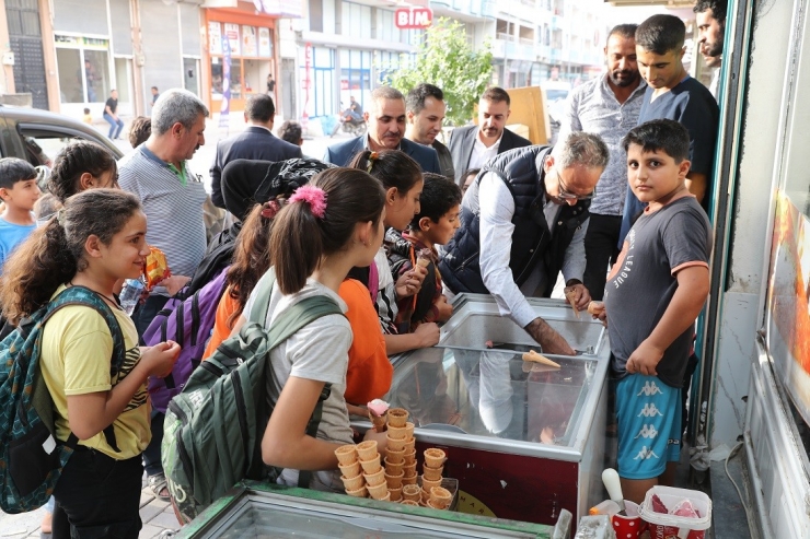 Başkan Kuş, Yenice Mahallesinde Halkla Buluştu