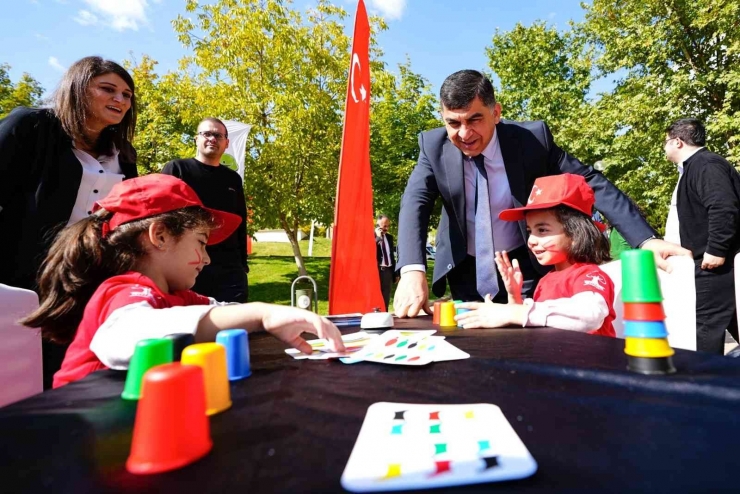 Akıl Ve Zeka Oyunları Şenliği Büyük İlgi Gördü