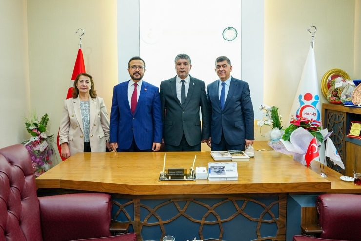 Başkan Fadıloğlu Sendika Temsilcilerini Ziyaret Etti