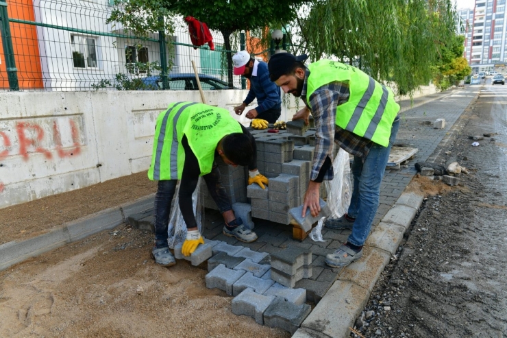 Başkan Çınar, Yol Yenileme Ve Düzenleme Çalışmalarını İnceledi