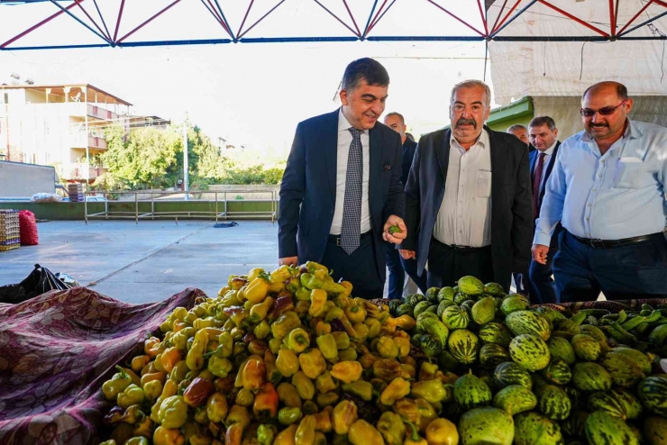 Fadıloğlu, Pazar Esnafı İle Kahvaltıda Bir Araya Geldi