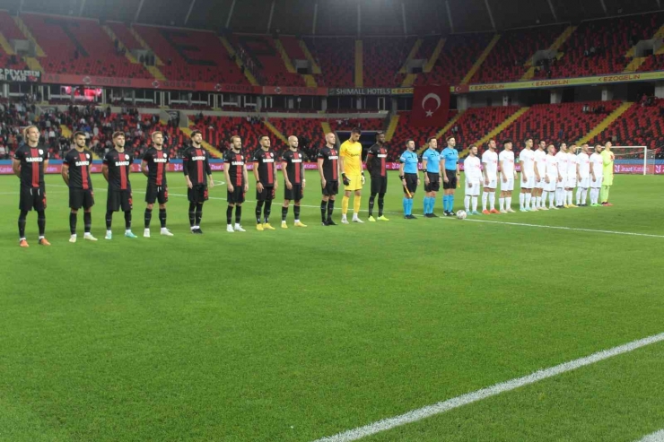 Ziraat Türkiye Kupası: Gaziantep Fk: 4 - Sarıyer: 0