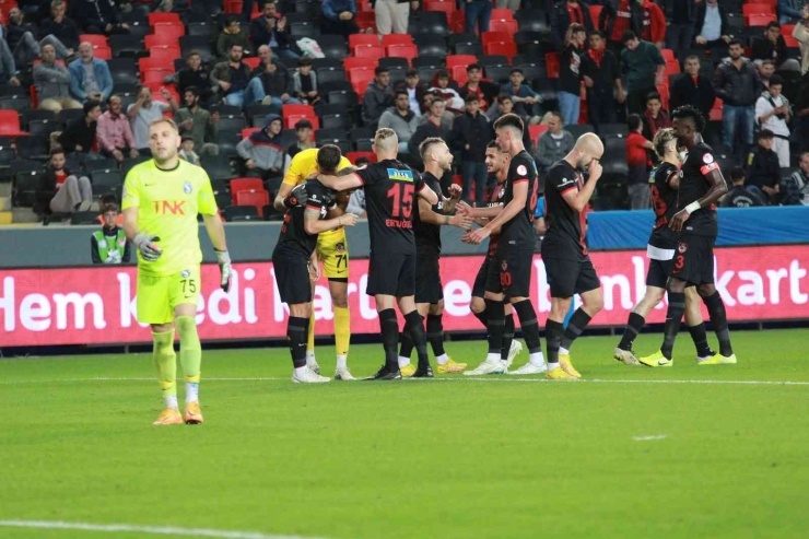 Ziraat Türkiye Kupası: Gaziantep Fk: 4 - Sarıyer: 0