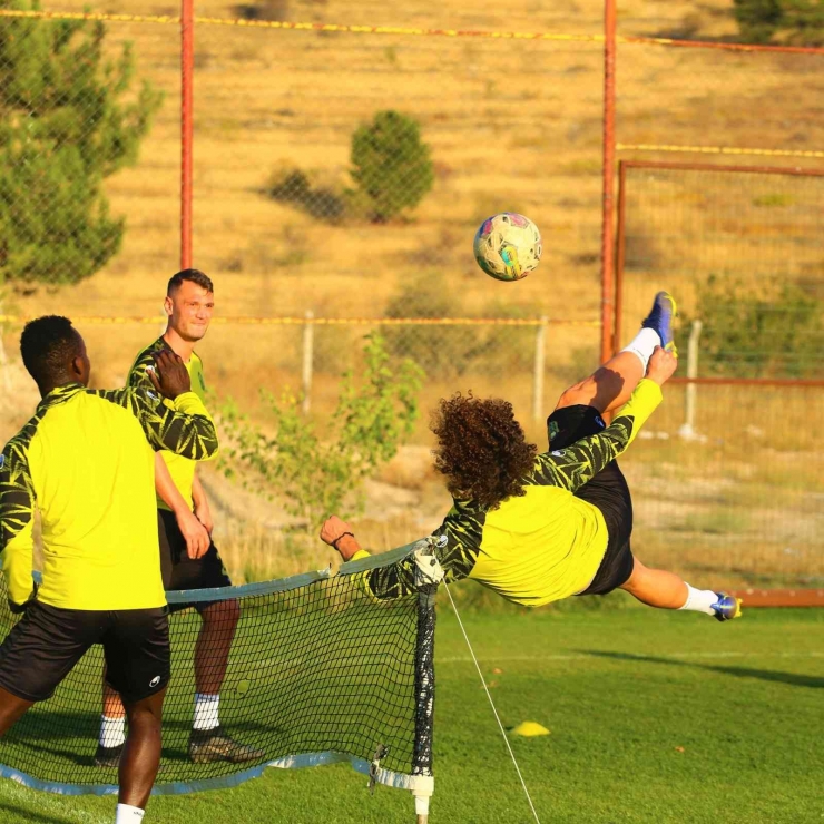 Yeni Malatyaspor, Göztepe Maçı Hazırlıklarını Sürdürdü