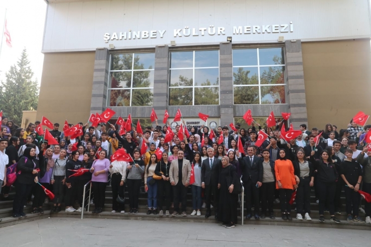 Çanakkale Destanı’nı Yerinde Öğreniyorlar