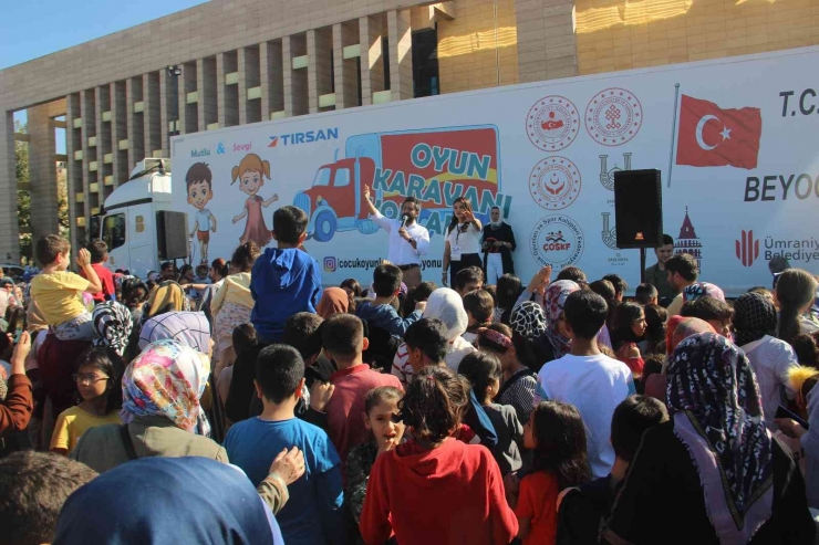 Şanlıurfa’da Çocuklar ’oyun Karavanı’ İle Eğlendi