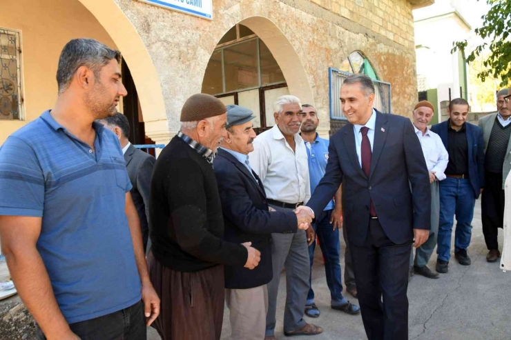 Vali Mahmut Çuhadar, Bebek Ve Akyazı Köylüleriyle Bir Araya Geldi