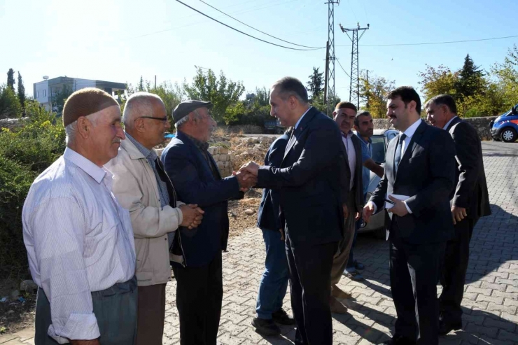 Vali Mahmut Çuhadar, Bebek Ve Akyazı Köylüleriyle Bir Araya Geldi