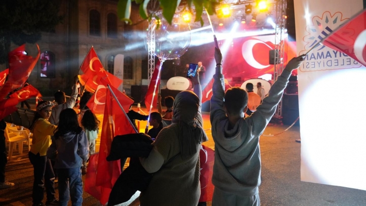 Adıyamanlılar, Cumhuriyet Coşkusunu Orhan Hakalmaz’la Yaşadı