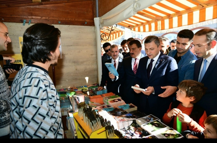 ‘yeşilyurt Çocuk Kitapları’ Festivali Başladı