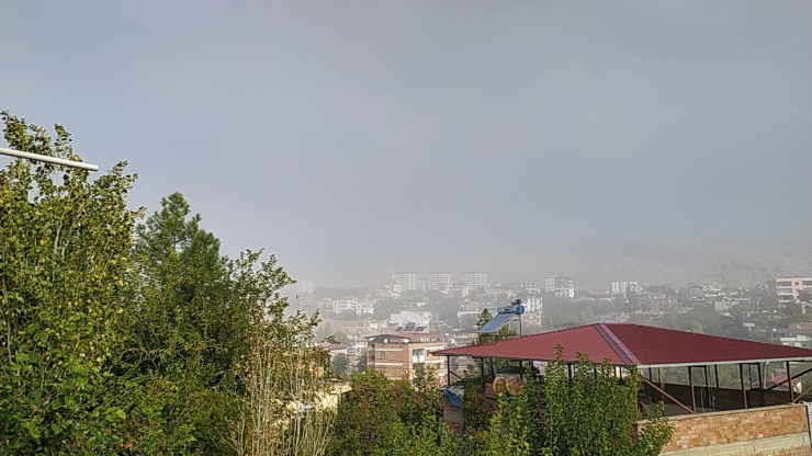 Silvan’da Yoğun Sis Etkisi