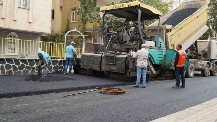 Haliliye’de Üstyapı Çalışmaları Merkez Mahallelerde Sürüyor