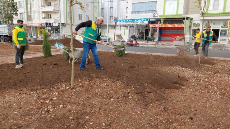 Parklarda Kışa Hazırlık Çalışmaları Yapılıyor