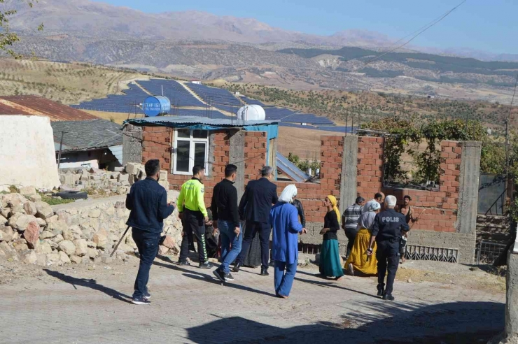 Besni’de Alacak Verecek Kavgası: 1 Yaralı