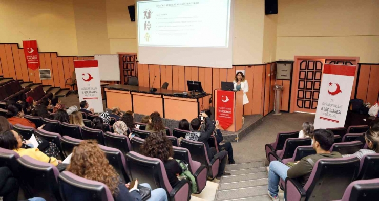 Gaün’de İnsan Ticareti Konuşuldu